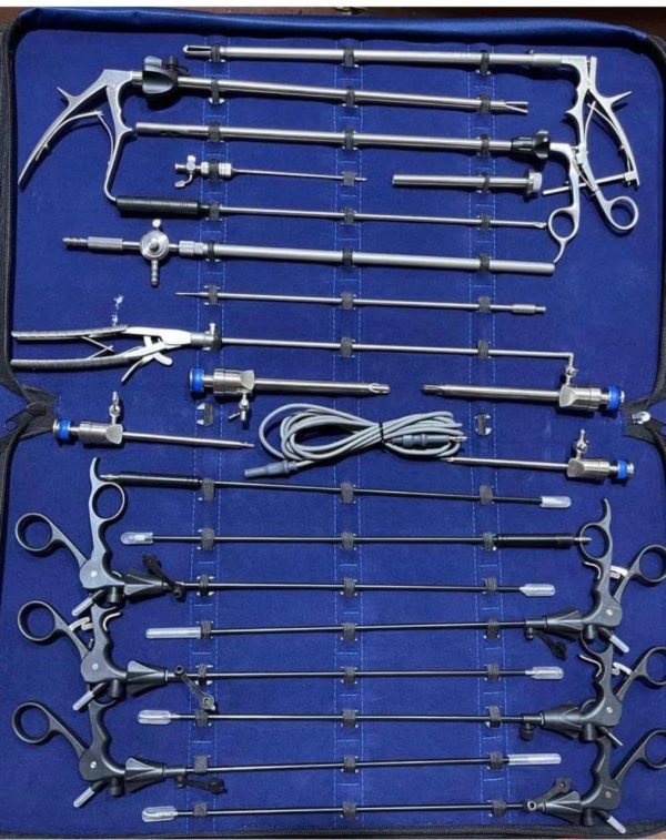 Uterine Manipulator with Ceramic Colpotomy Cups